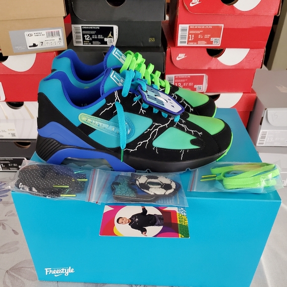 SOLD Nike Air Max 180 Doernbecher Ja'Kai Men's Size 10 - Picture 1 of 11
